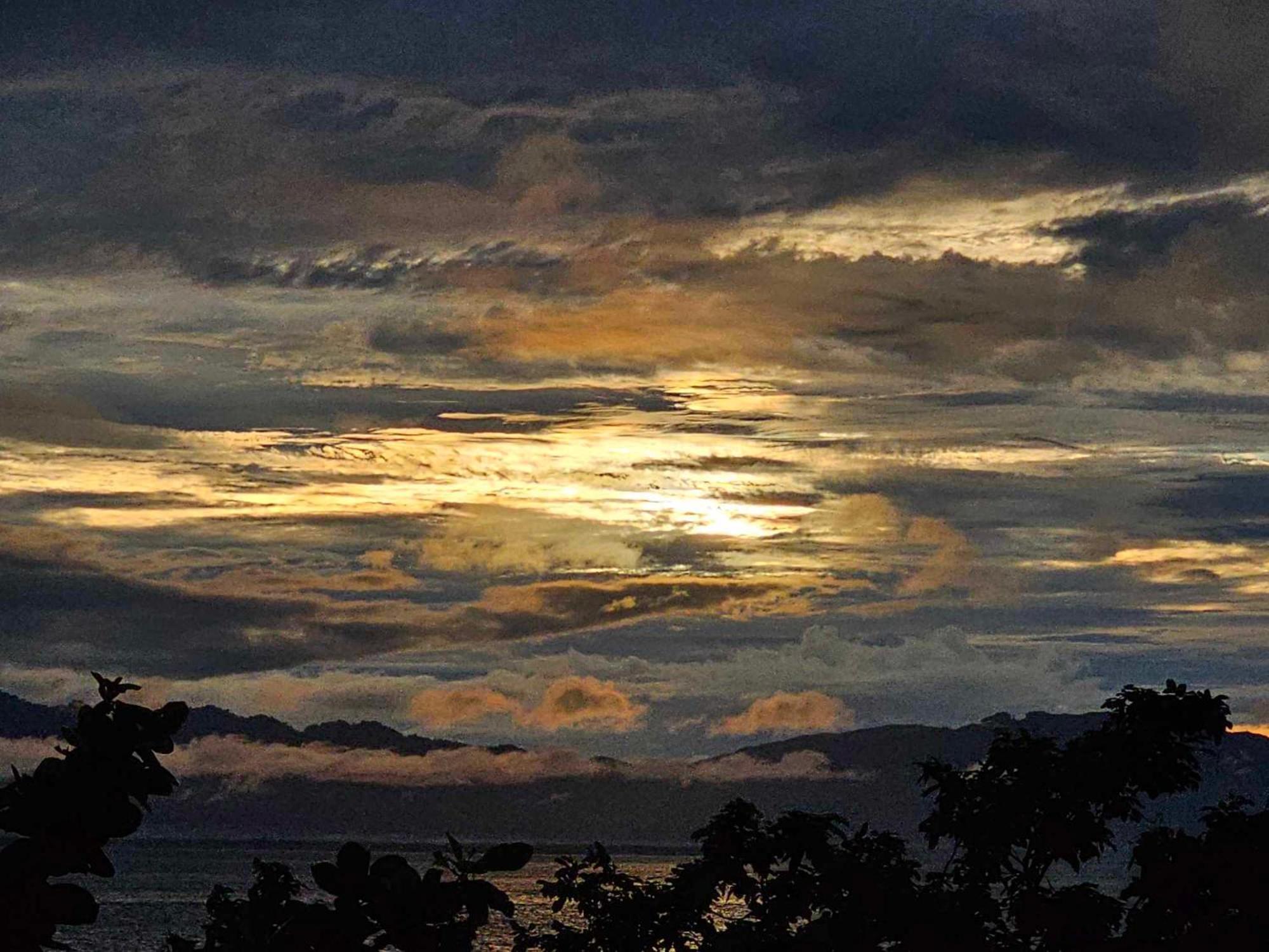 Eagles Nest Beach Resort Davao City Esterno foto
