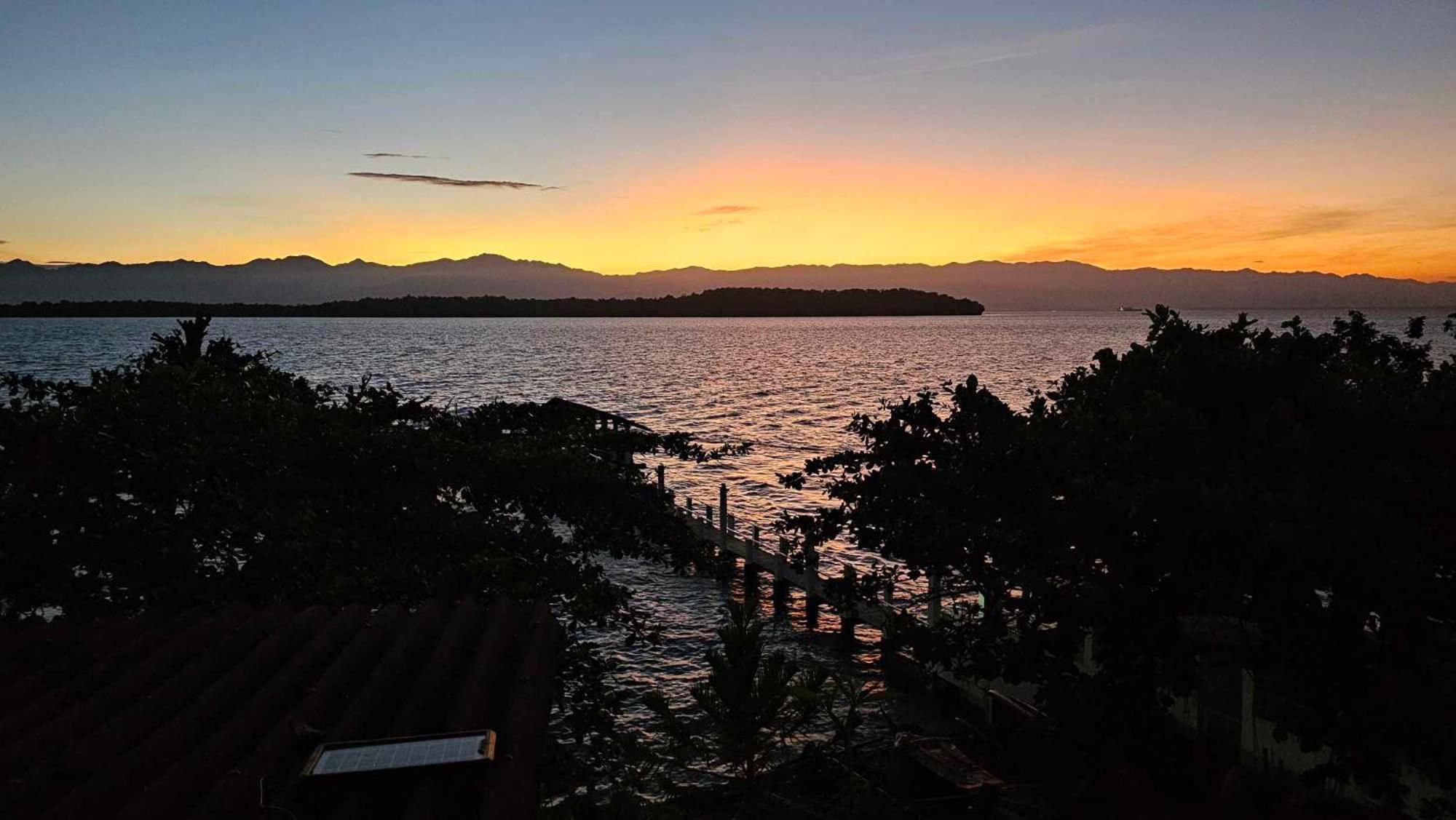 Eagles Nest Beach Resort Davao City Esterno foto